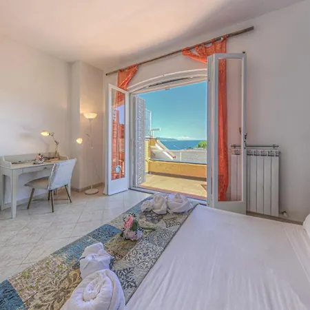 Casa Marenzya アパート *