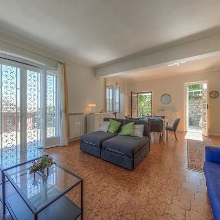 アパート Casa Marenzya